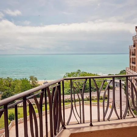 Sea View And Free Parking Kabakum By Apartmax Warna