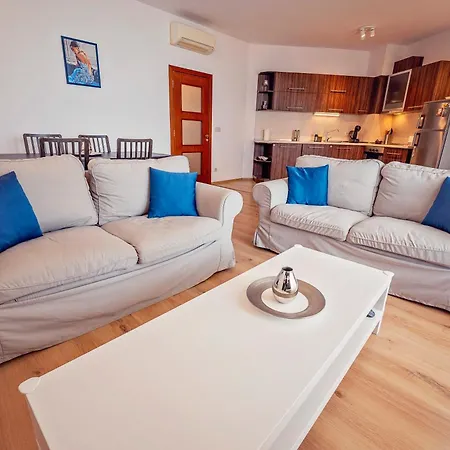 Apartment Sea View And Free Parking Kabakum By Apartmax Warna